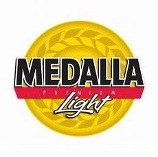 Medalla Light 12pk Cans (12 pack cans) (12 pack cans)